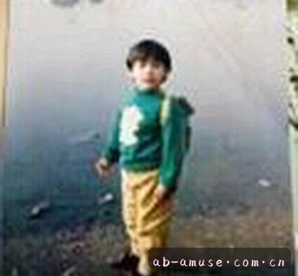 周婷